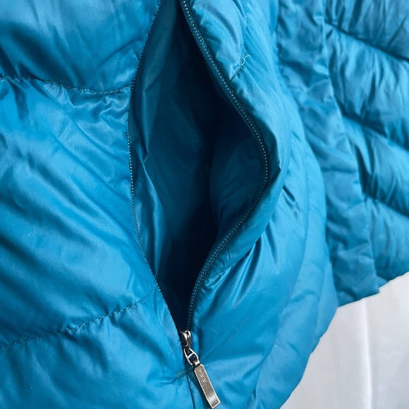 Lands End Down Puffer Quilted Jacket, Snaps & Zips, Petite Medium - Picture 3 of 10